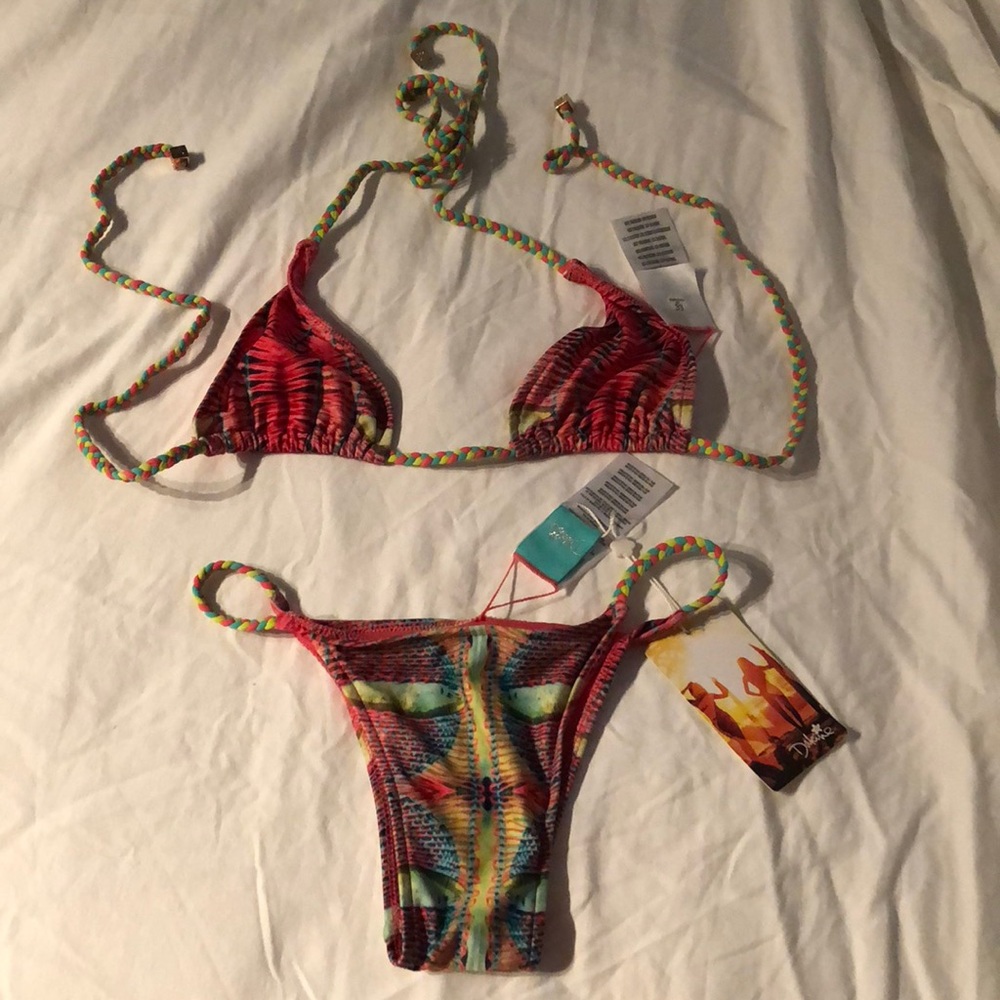 Dakine braided triangle baithing suit and top.